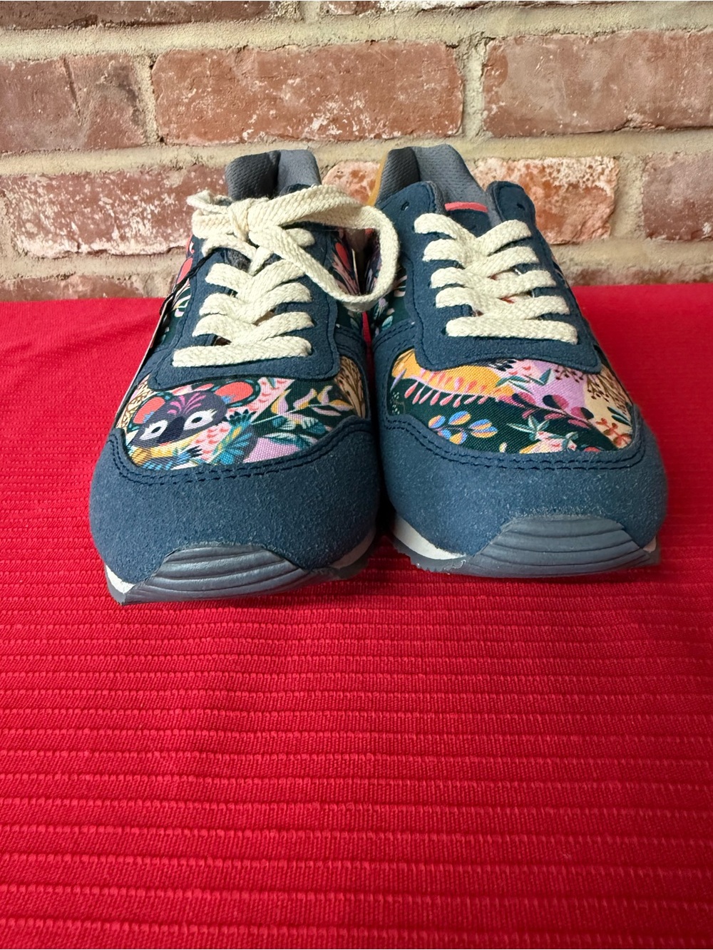 Inkkas Koala Sneaker NWT size 6 - Picture 2 of 11